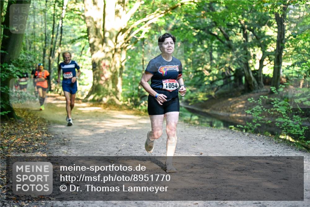 28.09.2025 - 33. Volkslauf durch das schöne Alstertal Dr. Thomas Lammeyer http://msf.ph/oto/8951770 28.09.2025 10:19:13 Laufen 1655, 1054 meine-sportfotos.de