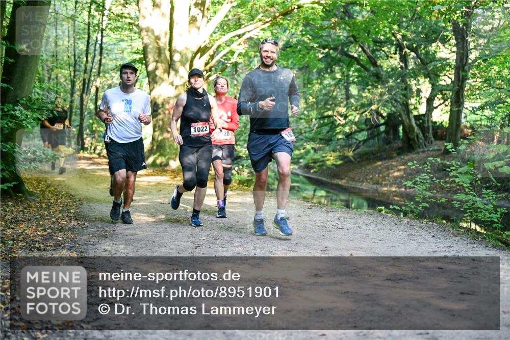 28.09.2025 - 33. Volkslauf durch das schöne Alstertal Dr. Thomas Lammeyer http://msf.ph/oto/8951901 28.09.2025 10:19:37 Laufen 30, 2024, 1022, 20, 163 meine-sportfotos.de