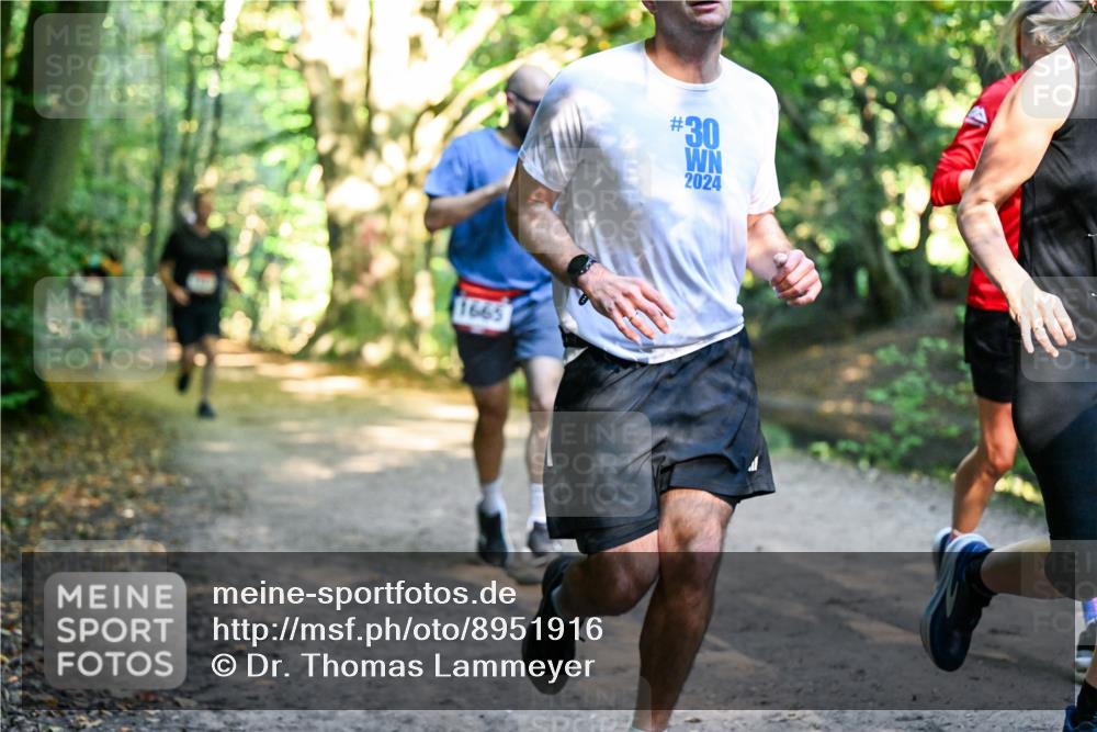 28.09.2025 - 33. Volkslauf durch das schöne Alstertal Dr. Thomas Lammeyer http://msf.ph/oto/8951916 28.09.2025 10:19:39 Laufen 1665, 30, 2024 meine-sportfotos.de
