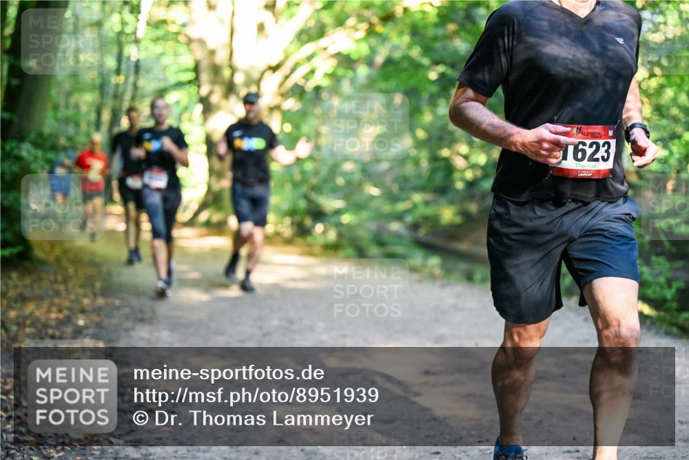 28.09.2025 - 33. Volkslauf durch das schöne Alstertal Dr. Thomas Lammeyer http://msf.ph/oto/8951939 28.09.2025 10:19:43 Laufen 1623 meine-sportfotos.de