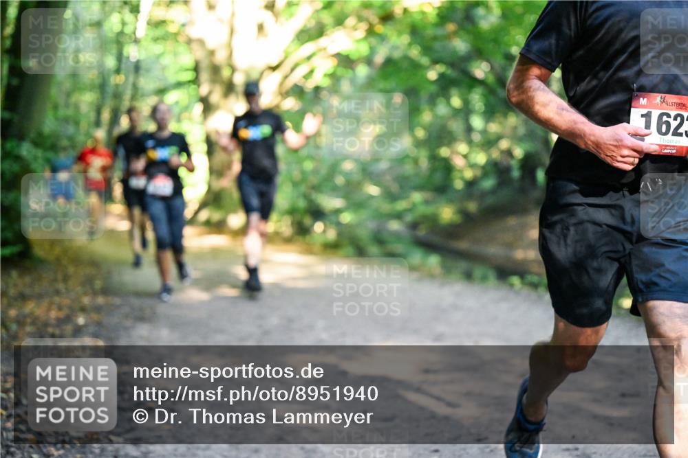 28.09.2025 - 33. Volkslauf durch das schöne Alstertal Dr. Thomas Lammeyer http://msf.ph/oto/8951940 28.09.2025 10:19:43 Laufen 1623 meine-sportfotos.de
