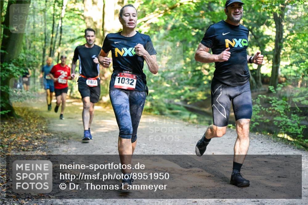 28.09.2025 - 33. Volkslauf durch das schöne Alstertal Dr. Thomas Lammeyer http://msf.ph/oto/8951950 28.09.2025 10:19:45 Laufen 1812, 1032 meine-sportfotos.de