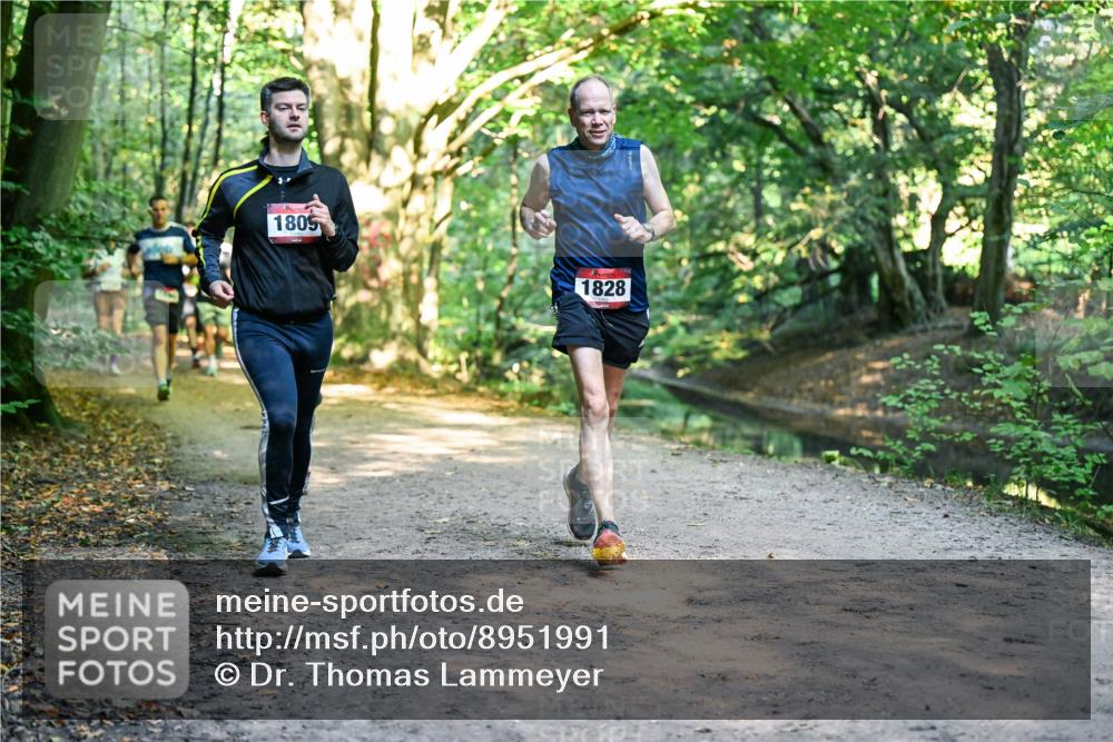28.09.2025 - 33. Volkslauf durch das schöne Alstertal Dr. Thomas Lammeyer http://msf.ph/oto/8951991 28.09.2025 10:19:53 Laufen 1805, 1828 meine-sportfotos.de