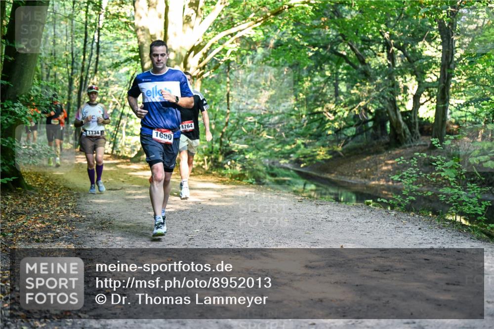 28.09.2025 - 33. Volkslauf durch das schöne Alstertal Dr. Thomas Lammeyer http://msf.ph/oto/8952013 28.09.2025 10:19:56 Laufen 1134, 1680, 1764 meine-sportfotos.de