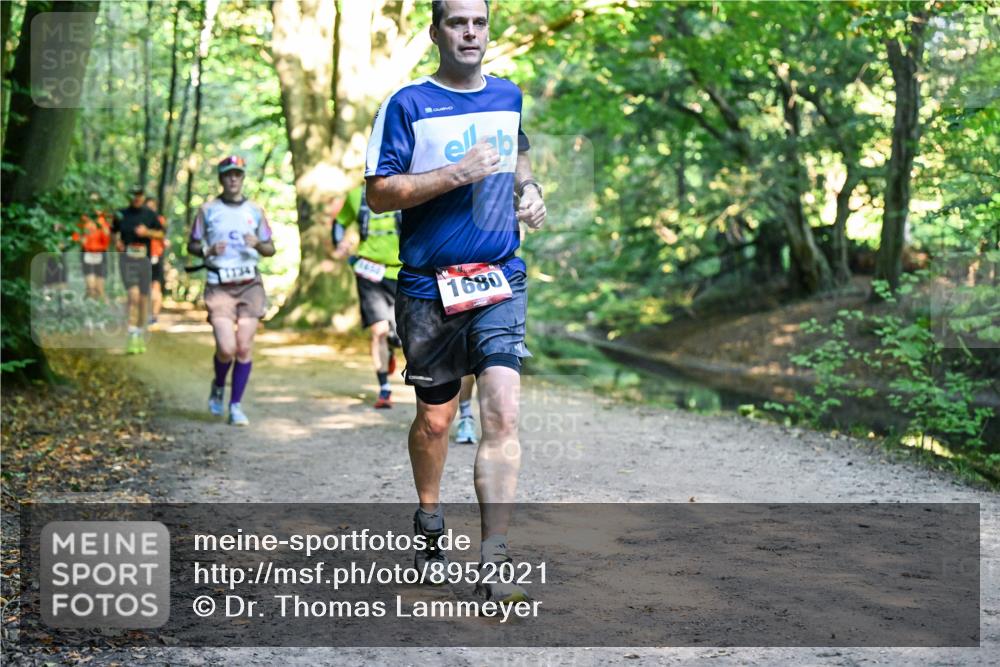 28.09.2025 - 33. Volkslauf durch das schöne Alstertal Dr. Thomas Lammeyer http://msf.ph/oto/8952021 28.09.2025 10:19:57 Laufen 1134, 1680 meine-sportfotos.de