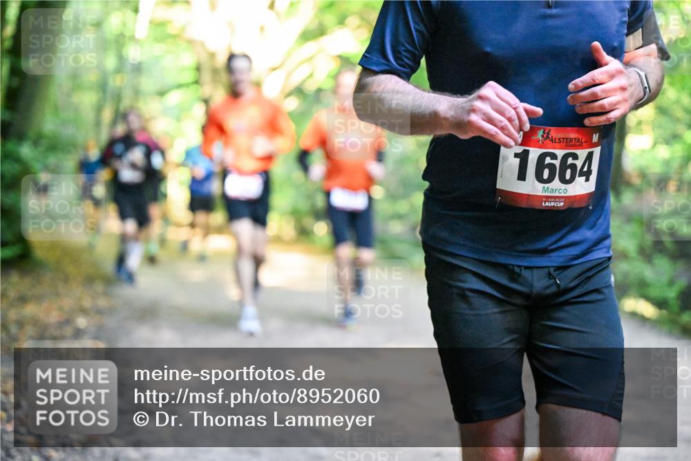 28.09.2025 - 33. Volkslauf durch das schöne Alstertal Dr. Thomas Lammeyer http://msf.ph/oto/8952060 28.09.2025 10:20:04 Laufen 1664 meine-sportfotos.de