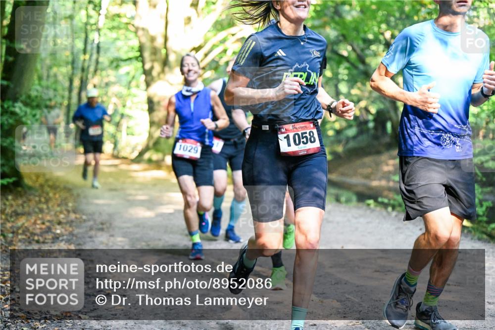 28.09.2025 - 33. Volkslauf durch das schöne Alstertal Dr. Thomas Lammeyer http://msf.ph/oto/8952086 28.09.2025 10:20:08 Laufen 1029, 1058 meine-sportfotos.de