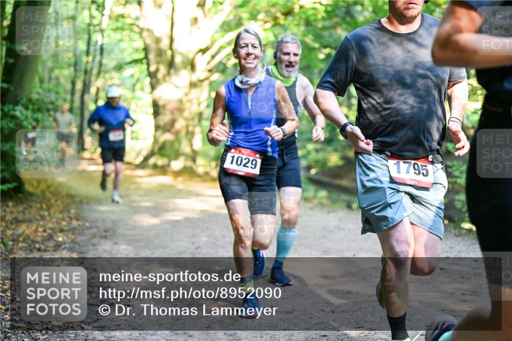 28.09.2025 - 33. Volkslauf durch das schöne Alstertal Dr. Thomas Lammeyer http://msf.ph/oto/8952090 28.09.2025 10:20:09 Laufen 1795, 1029 meine-sportfotos.de