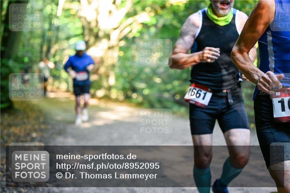 28.09.2025 - 33. Volkslauf durch das schöne Alstertal Dr. Thomas Lammeyer http://msf.ph/oto/8952095 28.09.2025 10:20:10 Laufen 1661, 10 meine-sportfotos.de