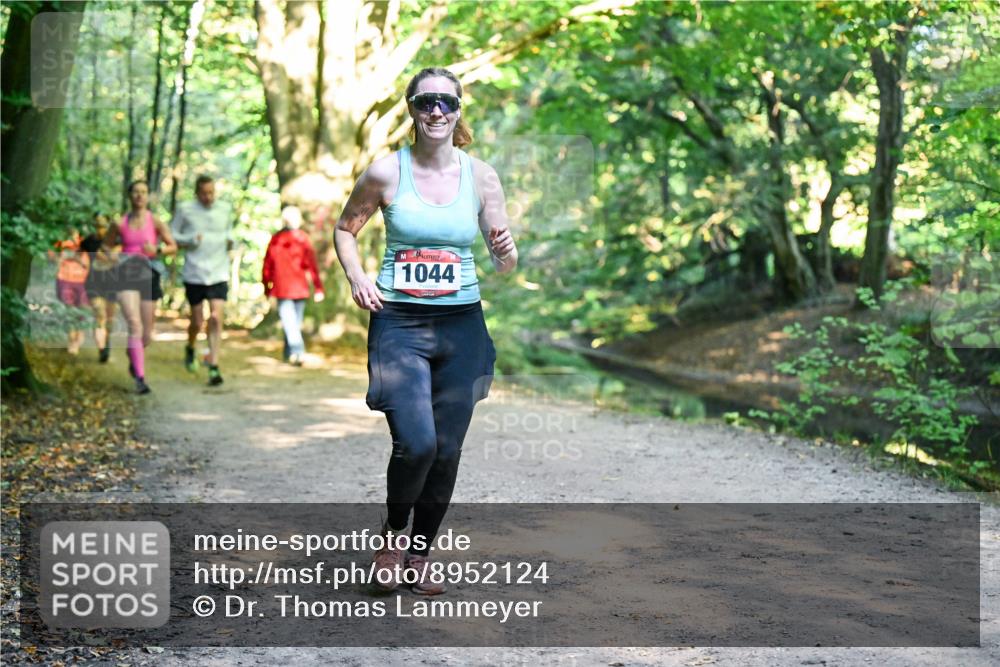 28.09.2025 - 33. Volkslauf durch das schöne Alstertal Dr. Thomas Lammeyer http://msf.ph/oto/8952124 28.09.2025 10:20:21 Laufen 1044 meine-sportfotos.de