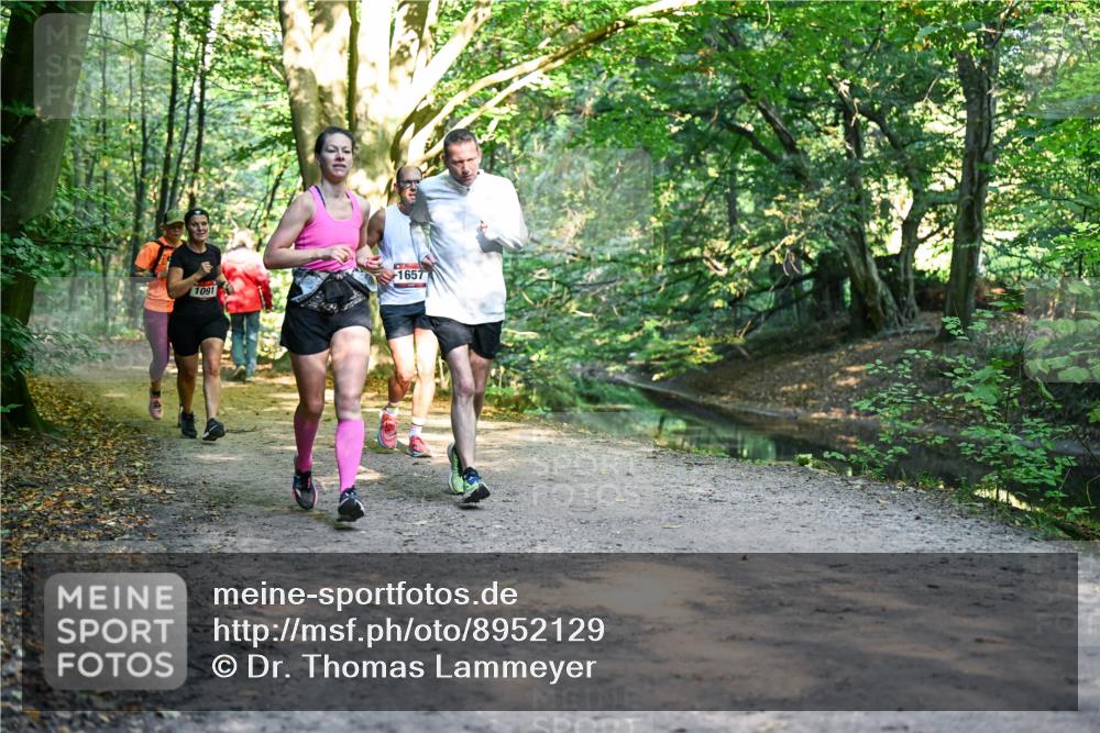 28.09.2025 - 33. Volkslauf durch das schöne Alstertal Dr. Thomas Lammeyer http://msf.ph/oto/8952129 28.09.2025 10:20:24 Laufen 1091, 1657 meine-sportfotos.de