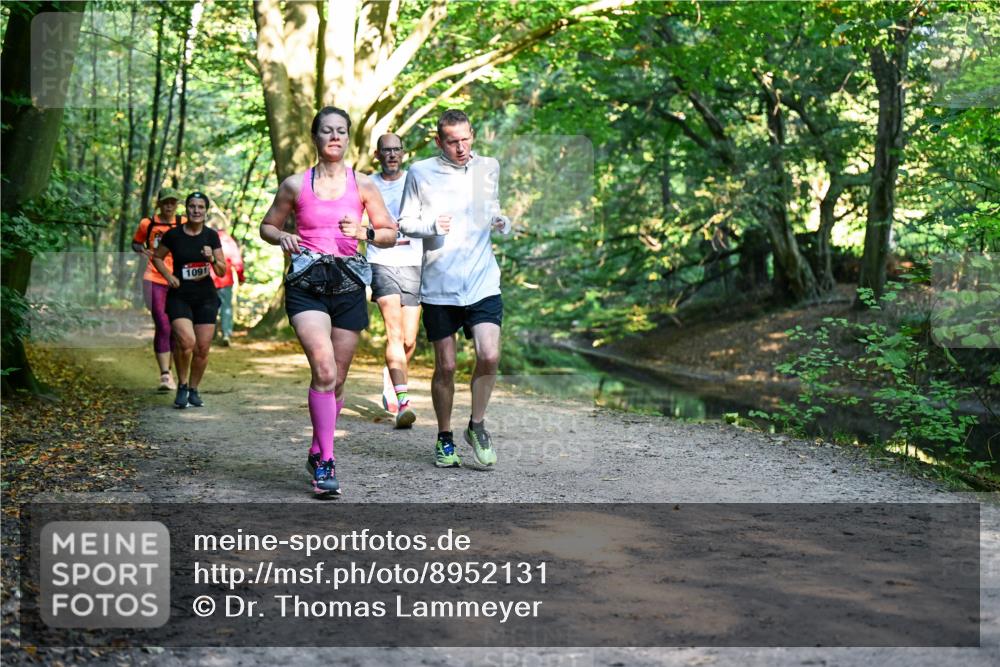 28.09.2025 - 33. Volkslauf durch das schöne Alstertal Dr. Thomas Lammeyer http://msf.ph/oto/8952131 28.09.2025 10:20:24 Laufen 1091 meine-sportfotos.de