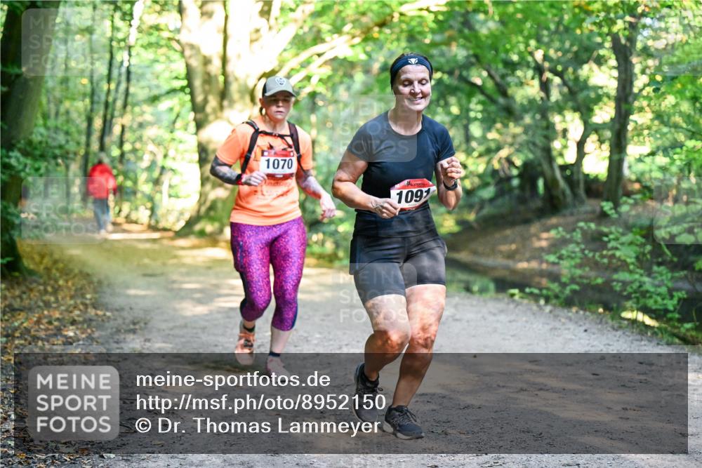28.09.2025 - 33. Volkslauf durch das schöne Alstertal Dr. Thomas Lammeyer http://msf.ph/oto/8952150 28.09.2025 10:20:27 Laufen 1070, 109 meine-sportfotos.de