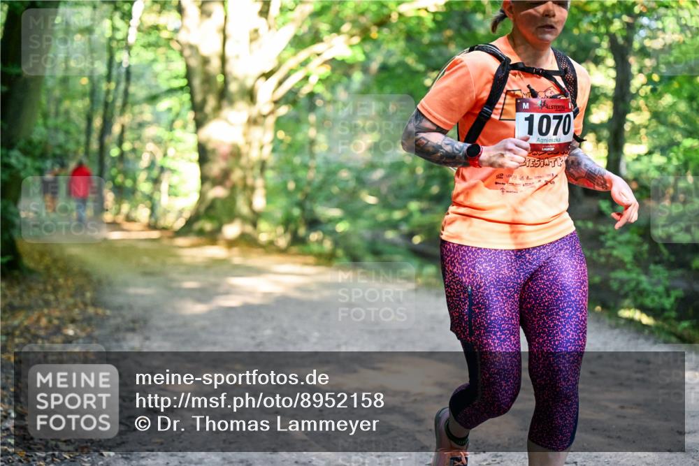 28.09.2025 - 33. Volkslauf durch das schöne Alstertal Dr. Thomas Lammeyer http://msf.ph/oto/8952158 28.09.2025 10:20:29 Laufen 1070, 24 meine-sportfotos.de