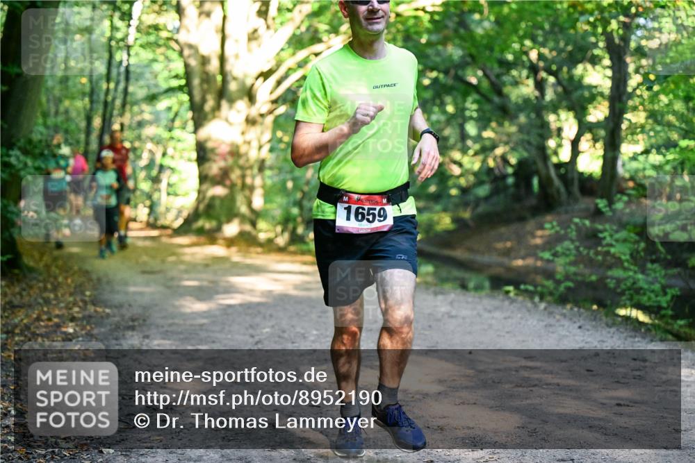 28.09.2025 - 33. Volkslauf durch das schöne Alstertal Dr. Thomas Lammeyer http://msf.ph/oto/8952190 28.09.2025 10:20:39 Laufen 1659 meine-sportfotos.de