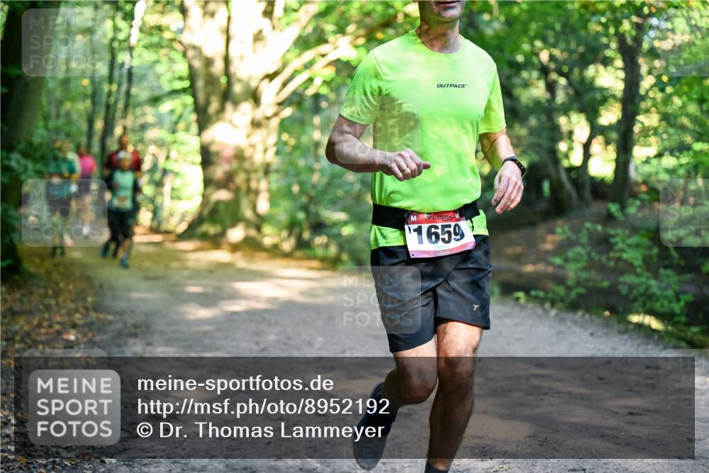 28.09.2025 - 33. Volkslauf durch das schöne Alstertal Dr. Thomas Lammeyer http://msf.ph/oto/8952192 28.09.2025 10:20:40 Laufen 1659 meine-sportfotos.de
