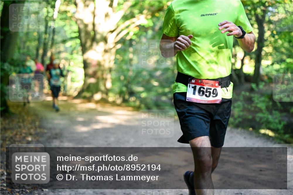28.09.2025 - 33. Volkslauf durch das schöne Alstertal Dr. Thomas Lammeyer http://msf.ph/oto/8952194 28.09.2025 10:20:40 Laufen 1659 meine-sportfotos.de