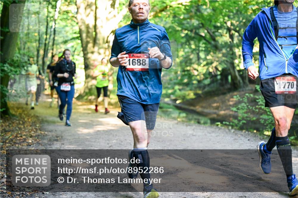 28.09.2025 - 33. Volkslauf durch das schöne Alstertal Dr. Thomas Lammeyer http://msf.ph/oto/8952286 28.09.2025 10:20:56 Laufen 1688, 1770 meine-sportfotos.de