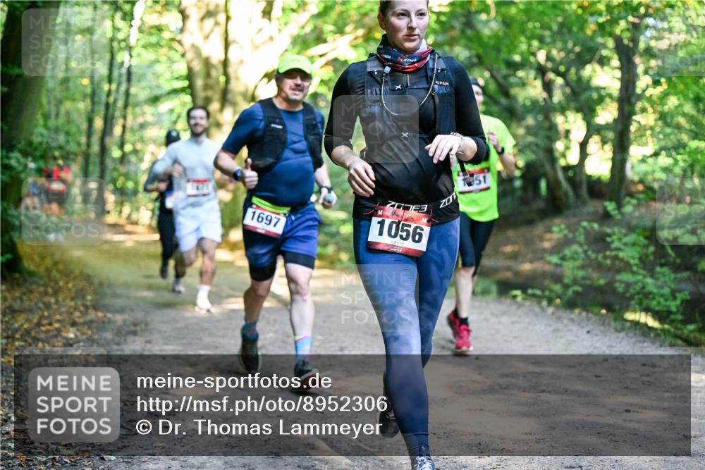 28.09.2025 - 33. Volkslauf durch das schöne Alstertal Dr. Thomas Lammeyer http://msf.ph/oto/8952306 28.09.2025 10:21:00 Laufen 1697, 1056 meine-sportfotos.de