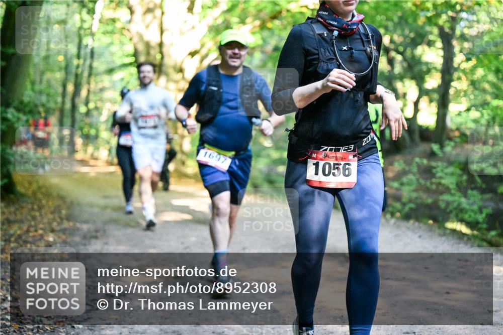 28.09.2025 - 33. Volkslauf durch das schöne Alstertal Dr. Thomas Lammeyer http://msf.ph/oto/8952308 28.09.2025 10:21:00 Laufen 1697, 1056 meine-sportfotos.de