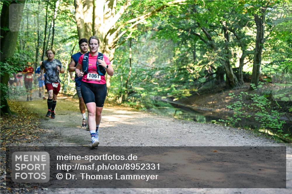 28.09.2025 - 33. Volkslauf durch das schöne Alstertal Dr. Thomas Lammeyer http://msf.ph/oto/8952331 28.09.2025 10:21:06 Laufen 172, 1061 meine-sportfotos.de