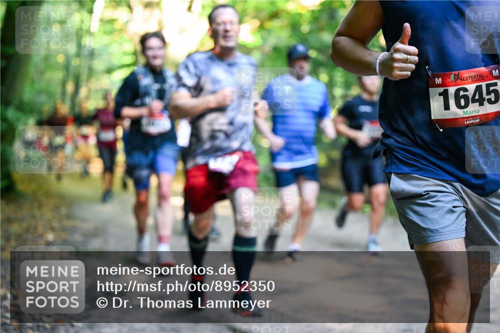 28.09.2025 - 33. Volkslauf durch das schöne Alstertal Dr. Thomas Lammeyer http://msf.ph/oto/8952350 28.09.2025 10:21:09 Laufen 1645 meine-sportfotos.de