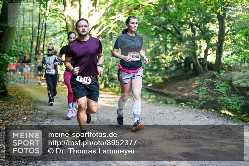 28.09.2025 - 33. Volkslauf durch das schöne Alstertal Dr. Thomas Lammeyer http://msf.ph/oto/8952377 28.09.2025 10:21:14 Laufen 1089, 1710, 064 meine-sportfotos.de