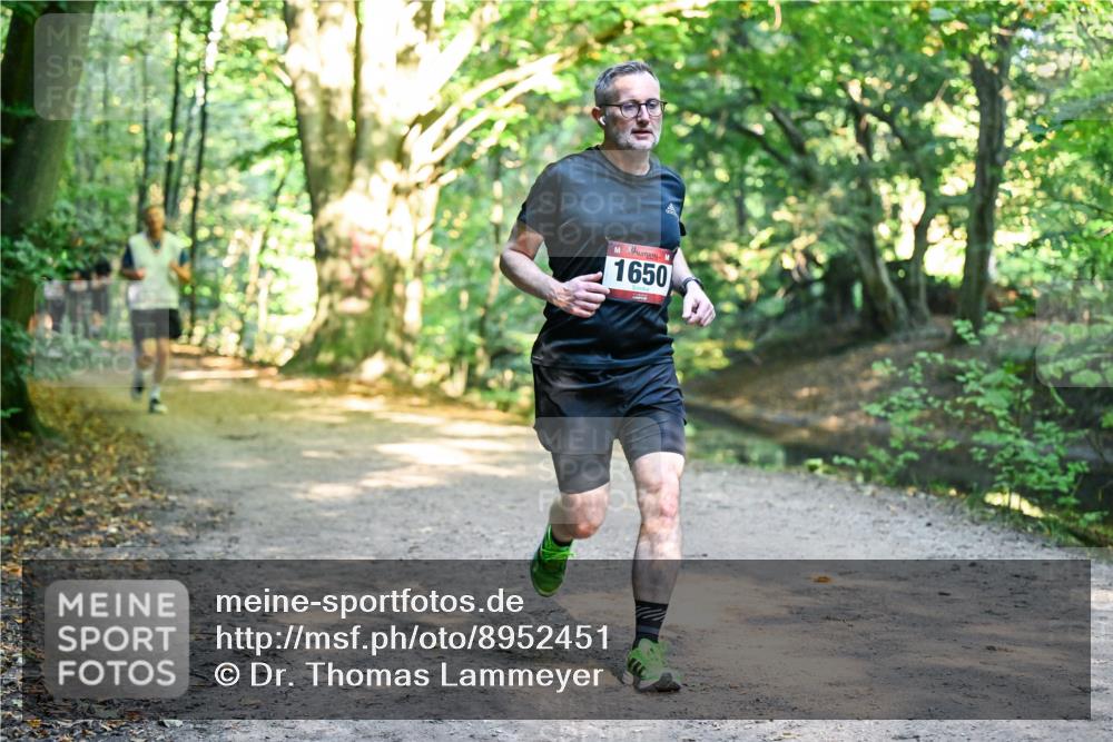 28.09.2025 - 33. Volkslauf durch das schöne Alstertal Dr. Thomas Lammeyer http://msf.ph/oto/8952451 28.09.2025 10:21:28 Laufen 1650 meine-sportfotos.de