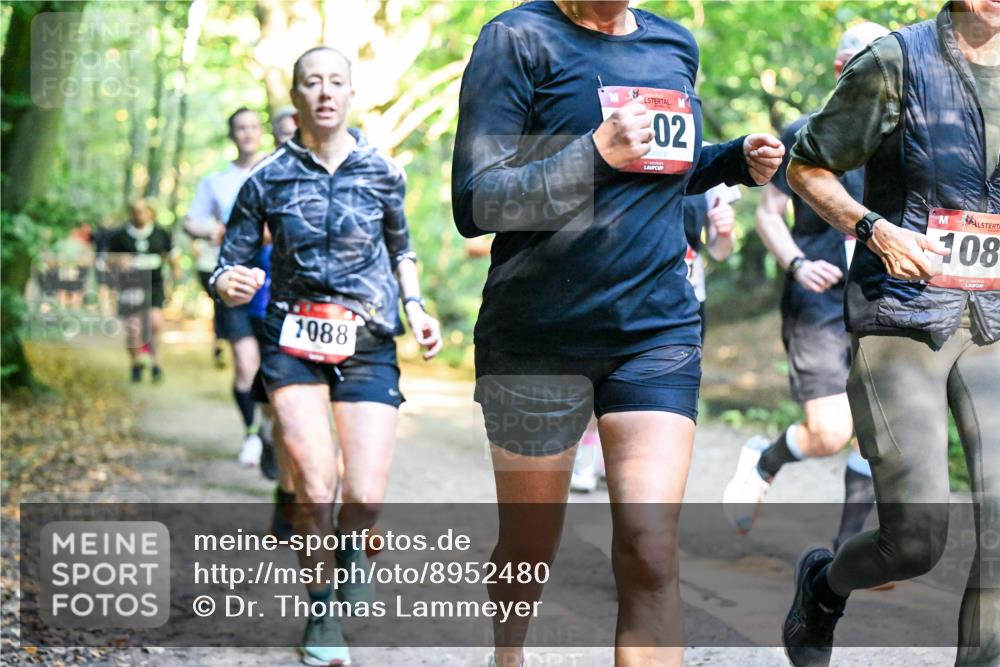 28.09.2025 - 33. Volkslauf durch das schöne Alstertal Dr. Thomas Lammeyer http://msf.ph/oto/8952480 28.09.2025 10:21:38 Laufen 1088, 02, 108 meine-sportfotos.de
