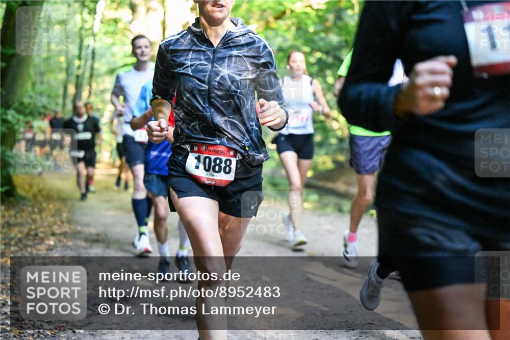28.09.2025 - 33. Volkslauf durch das schöne Alstertal Dr. Thomas Lammeyer http://msf.ph/oto/8952483 28.09.2025 10:21:39 Laufen 1088, 11 meine-sportfotos.de