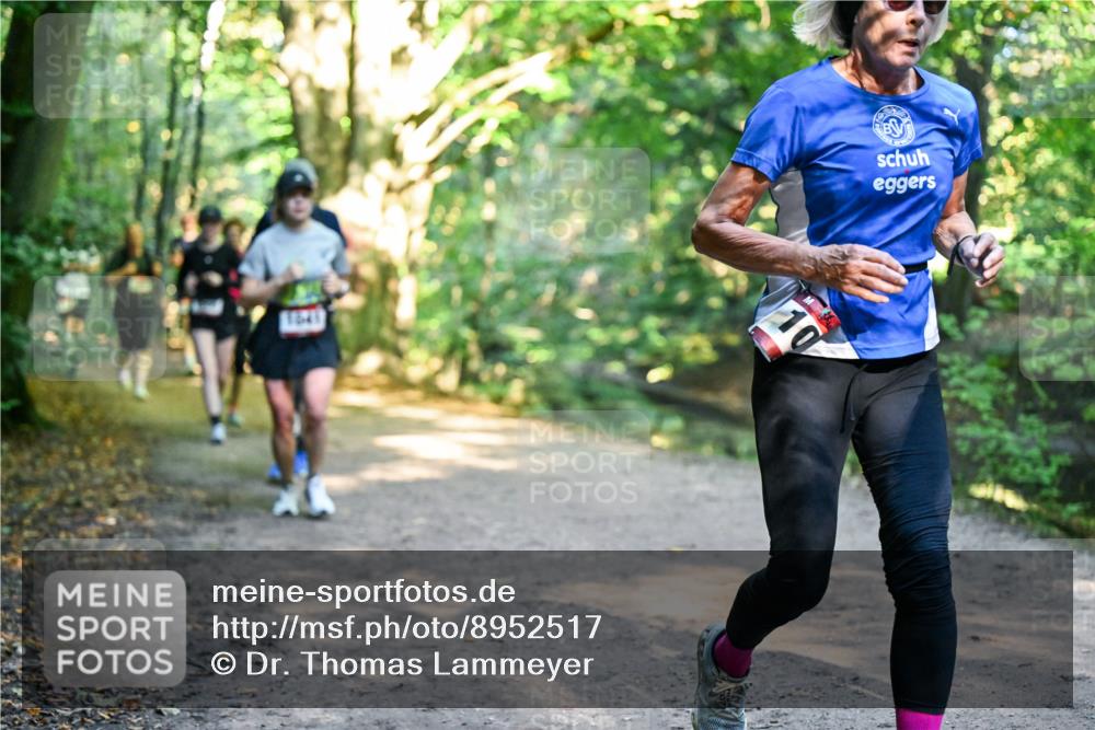 28.09.2025 - 33. Volkslauf durch das schöne Alstertal Dr. Thomas Lammeyer http://msf.ph/oto/8952517 28.09.2025 10:21:45 Laufen 10 meine-sportfotos.de