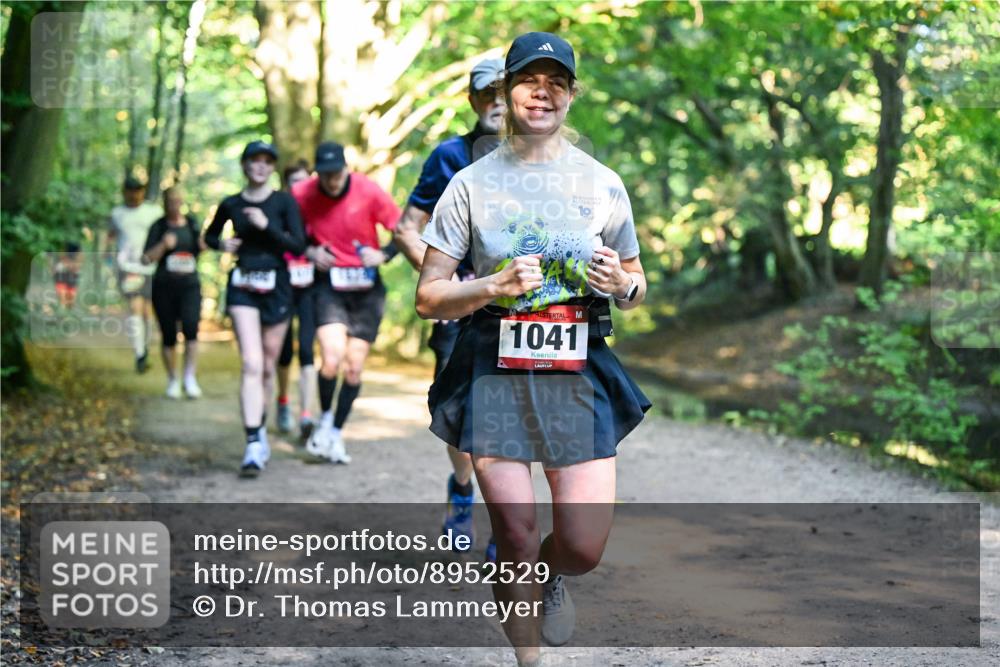 28.09.2025 - 33. Volkslauf durch das schöne Alstertal Dr. Thomas Lammeyer http://msf.ph/oto/8952529 28.09.2025 10:21:47 Laufen 36, 19, 1041 meine-sportfotos.de