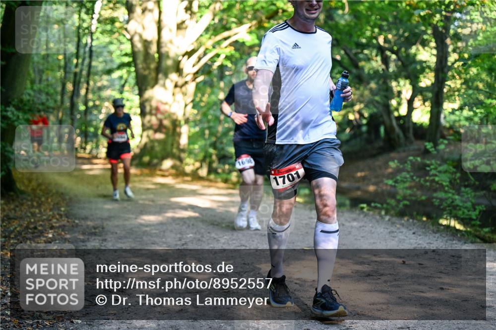 28.09.2025 - 33. Volkslauf durch das schöne Alstertal Dr. Thomas Lammeyer http://msf.ph/oto/8952557 28.09.2025 10:21:52 Laufen 169, 1701 meine-sportfotos.de