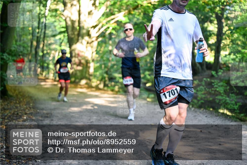 28.09.2025 - 33. Volkslauf durch das schöne Alstertal Dr. Thomas Lammeyer http://msf.ph/oto/8952559 28.09.2025 10:21:52 Laufen 165, 1701 meine-sportfotos.de