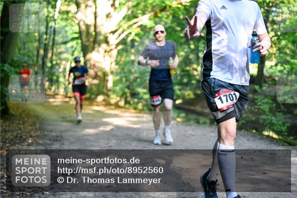 28.09.2025 - 33. Volkslauf durch das schöne Alstertal Dr. Thomas Lammeyer http://msf.ph/oto/8952560 28.09.2025 10:21:52 Laufen 1701 meine-sportfotos.de