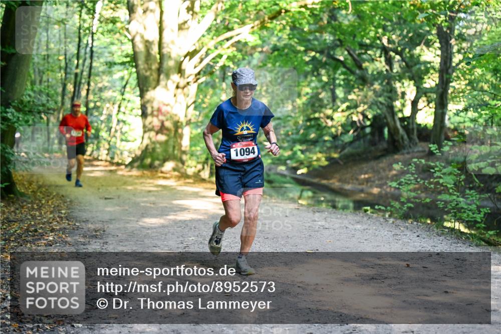 28.09.2025 - 33. Volkslauf durch das schöne Alstertal Dr. Thomas Lammeyer http://msf.ph/oto/8952573 28.09.2025 10:21:55 Laufen 1094 meine-sportfotos.de