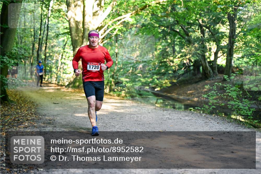 28.09.2025 - 33. Volkslauf durch das schöne Alstertal Dr. Thomas Lammeyer http://msf.ph/oto/8952582 28.09.2025 10:21:59 Laufen 1720 meine-sportfotos.de