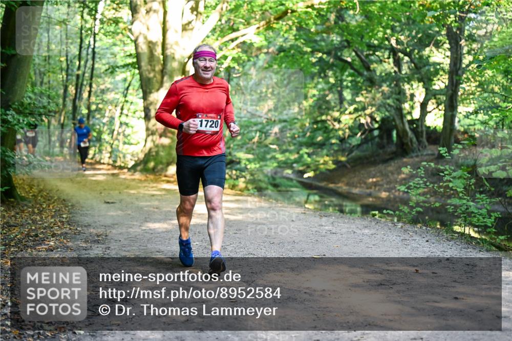 28.09.2025 - 33. Volkslauf durch das schöne Alstertal Dr. Thomas Lammeyer http://msf.ph/oto/8952584 28.09.2025 10:21:59 Laufen 1720 meine-sportfotos.de