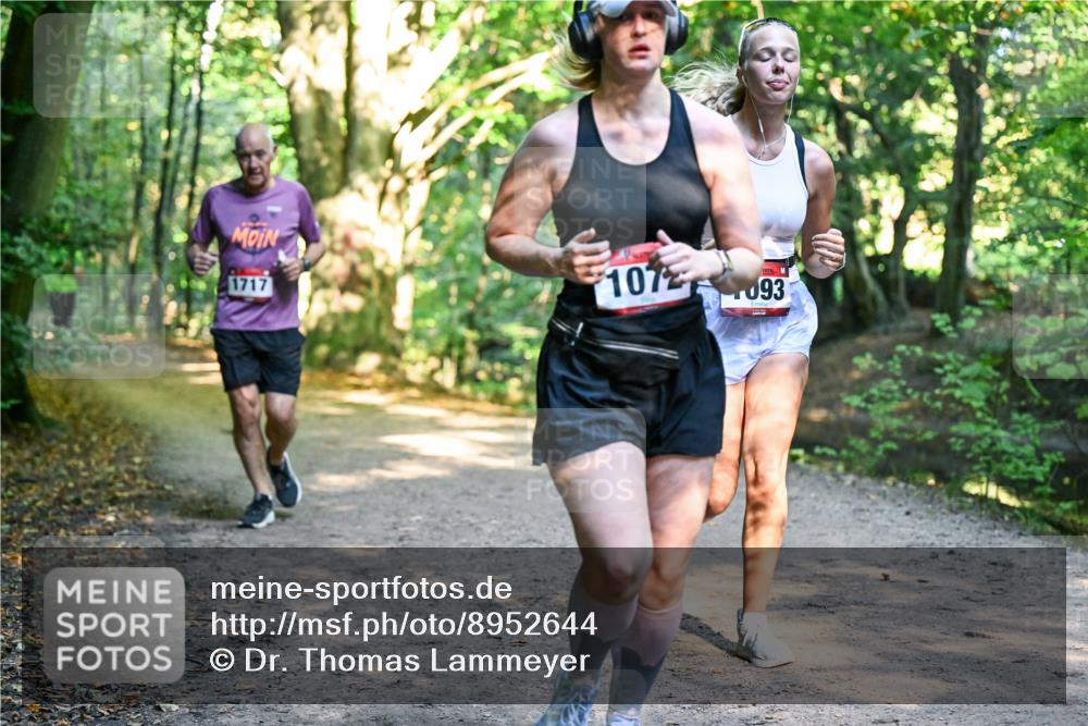 28.09.2025 - 33. Volkslauf durch das schöne Alstertal Dr. Thomas Lammeyer http://msf.ph/oto/8952644 28.09.2025 10:22:14 Laufen 1717, 107, 093 meine-sportfotos.de