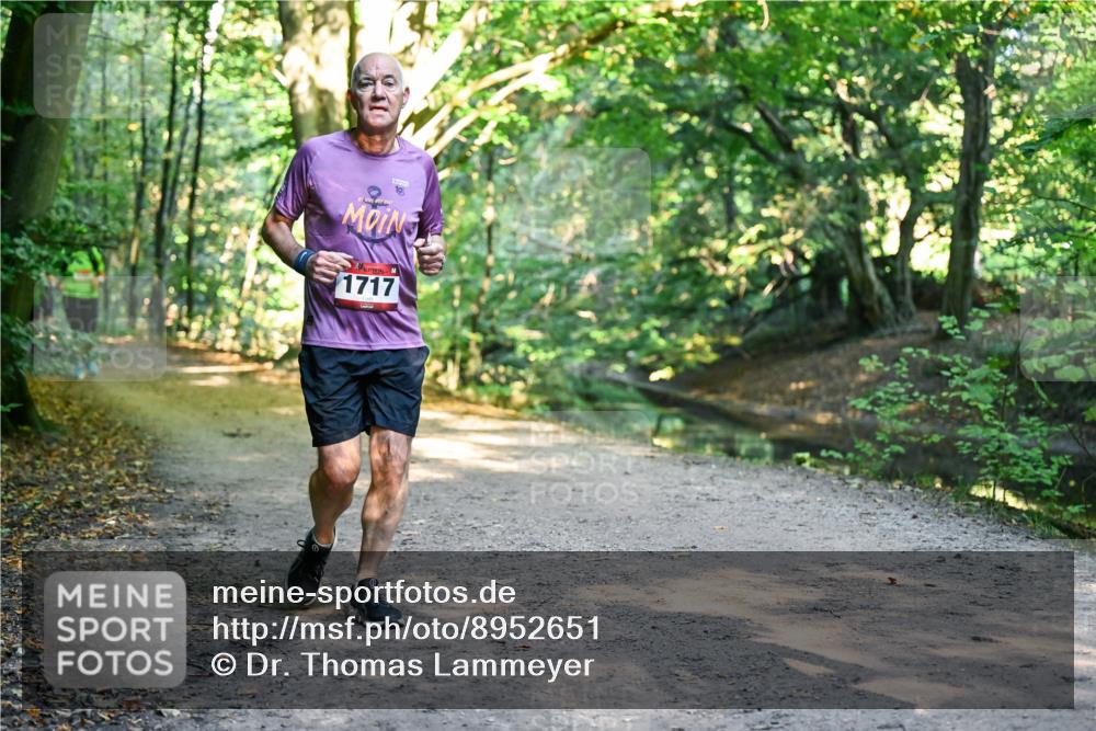28.09.2025 - 33. Volkslauf durch das schöne Alstertal Dr. Thomas Lammeyer http://msf.ph/oto/8952651 28.09.2025 10:22:15 Laufen 1717 meine-sportfotos.de