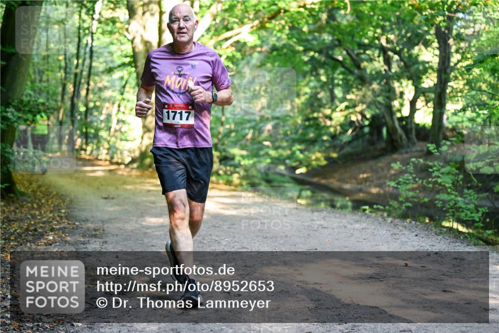 28.09.2025 - 33. Volkslauf durch das schöne Alstertal Dr. Thomas Lammeyer http://msf.ph/oto/8952653 28.09.2025 10:22:15 Laufen 10, 1717 meine-sportfotos.de