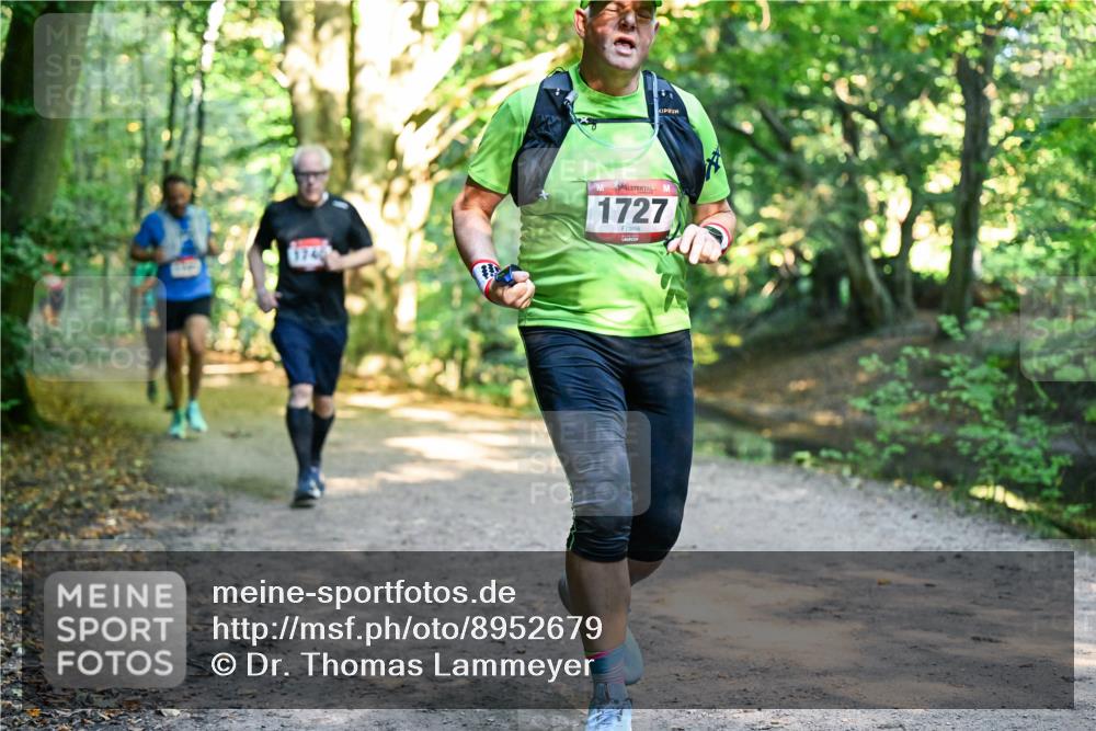 28.09.2025 - 33. Volkslauf durch das schöne Alstertal Dr. Thomas Lammeyer http://msf.ph/oto/8952679 28.09.2025 10:22:23 Laufen 1727 meine-sportfotos.de