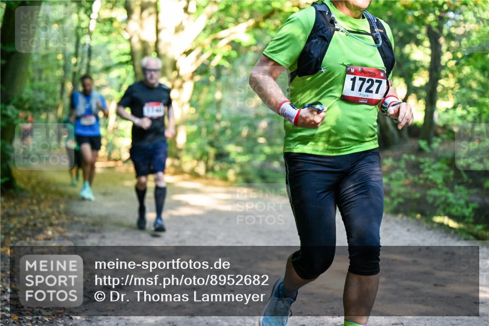 28.09.2025 - 33. Volkslauf durch das schöne Alstertal Dr. Thomas Lammeyer http://msf.ph/oto/8952682 28.09.2025 10:22:24 Laufen 1727 meine-sportfotos.de