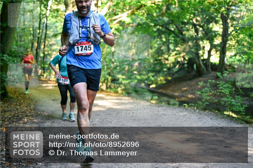 28.09.2025 - 33. Volkslauf durch das schöne Alstertal Dr. Thomas Lammeyer http://msf.ph/oto/8952696 28.09.2025 10:22:27 Laufen 101, 1745 meine-sportfotos.de