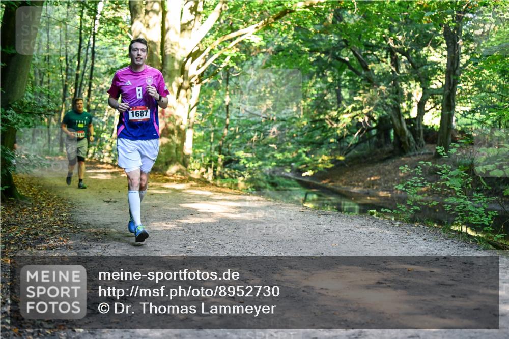 28.09.2025 - 33. Volkslauf durch das schöne Alstertal Dr. Thomas Lammeyer http://msf.ph/oto/8952730 28.09.2025 10:22:43 Laufen 2925, 1687 meine-sportfotos.de