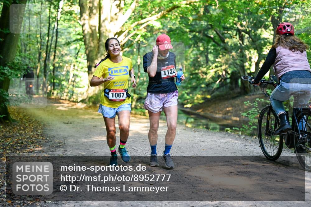 28.09.2025 - 33. Volkslauf durch das schöne Alstertal Dr. Thomas Lammeyer http://msf.ph/oto/8952777 28.09.2025 10:23:04 Laufen 1067, 1122 meine-sportfotos.de