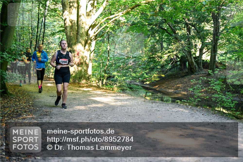28.09.2025 - 33. Volkslauf durch das schöne Alstertal Dr. Thomas Lammeyer http://msf.ph/oto/8952784 28.09.2025 10:23:13 Laufen 1155, 1090 meine-sportfotos.de