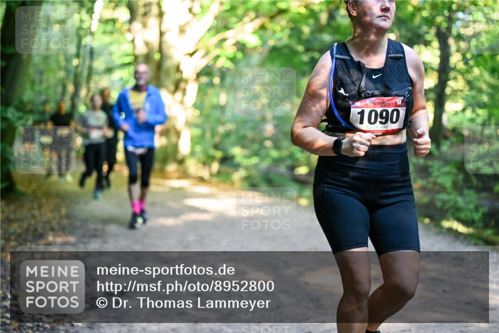 28.09.2025 - 33. Volkslauf durch das schöne Alstertal Dr. Thomas Lammeyer http://msf.ph/oto/8952800 28.09.2025 10:23:16 Laufen 1090 meine-sportfotos.de