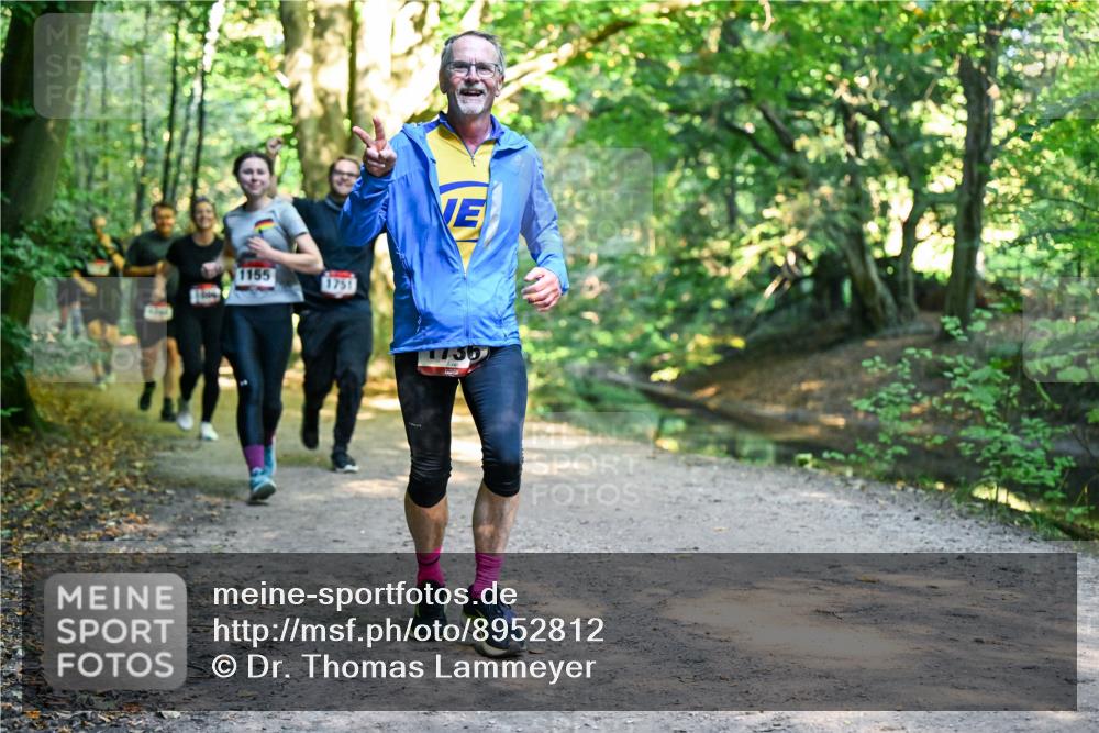 28.09.2025 - 33. Volkslauf durch das schöne Alstertal Dr. Thomas Lammeyer http://msf.ph/oto/8952812 28.09.2025 10:23:18 Laufen 1155, 1751, 1736 meine-sportfotos.de