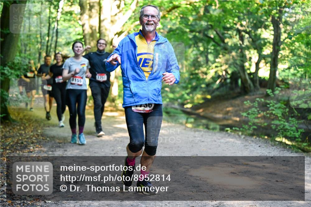 28.09.2025 - 33. Volkslauf durch das schöne Alstertal Dr. Thomas Lammeyer http://msf.ph/oto/8952814 28.09.2025 10:23:18 Laufen 1155, 1751, 750 meine-sportfotos.de